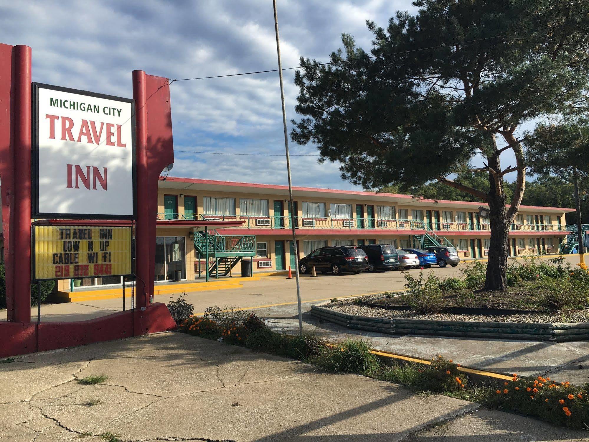 Travel Inn Motel Michigan City Exterior photo