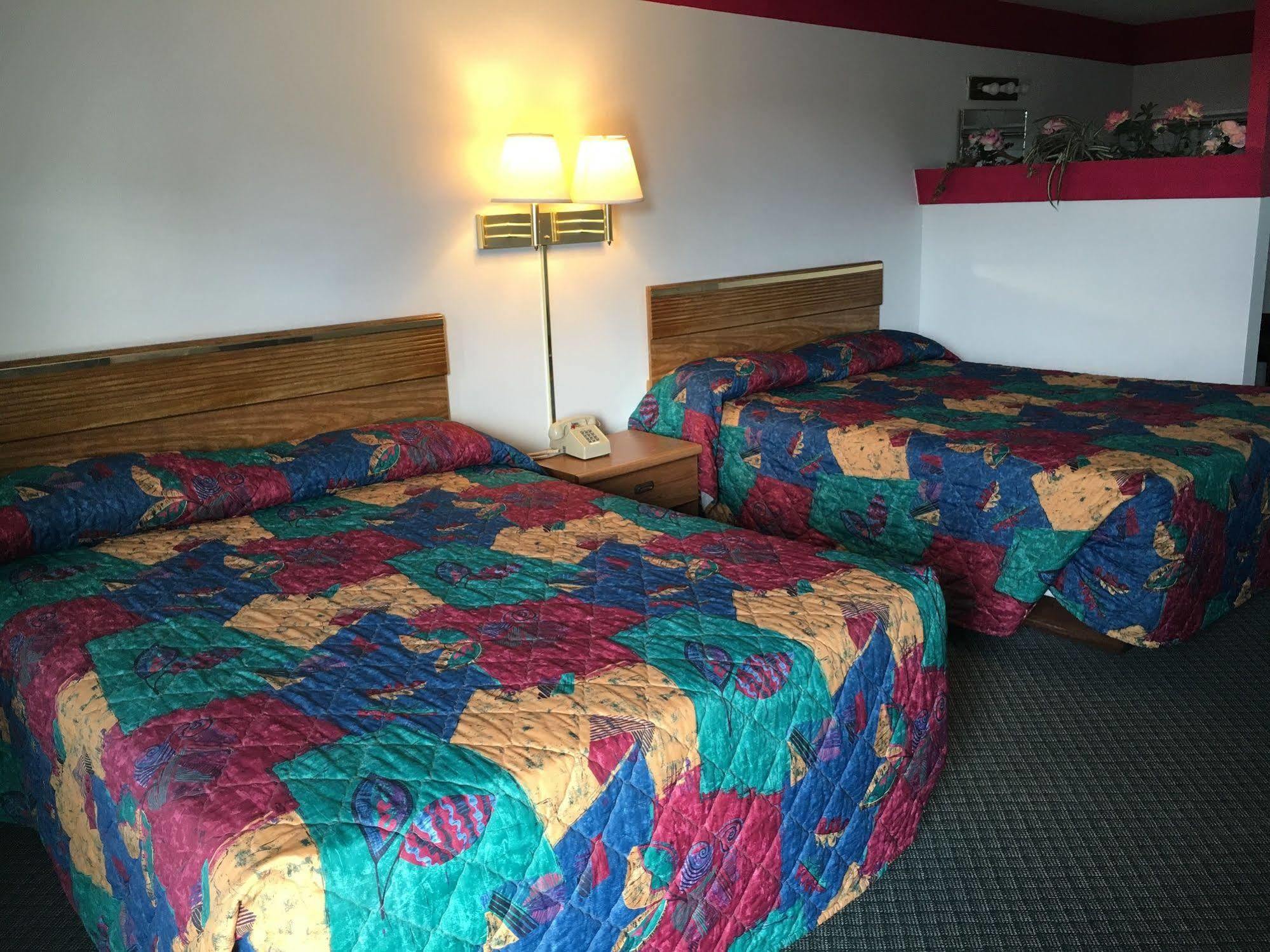Travel Inn Motel Michigan City Exterior photo